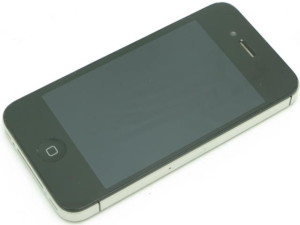 au スマートフォン 白ロム iPhone 4S 32G au OS7.0.2 ブラック【中古】【レベル5】10/17木 DRMI