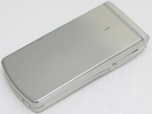 ドコモ 中古携帯電話 白ロム N-02C Platinum【中古】【レベル5】09/24