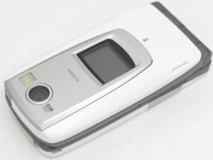 ドコモ 中古携帯電話 白ロム N901iS エナメルホワイト【中古】【レベル6】09/24 AP