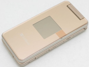SoftBank 中古携帯電話 白ロム 831SH ゴールド 【中古】【レベル5】11/01金
