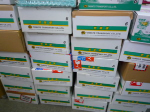 Ｔ００５・Ｓ００６・Ｐ－０６Ｃ等ガラケー・スマホ含め２６県より７４箱買取りしました。
