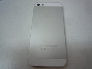 SOY05・K011・SC-01F・iPhone5s等ガラケー・スマホを8県より11個買取りました。