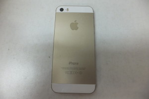 L-02B・F884iES・iPhone6・iPhone5s等ガラケー・スマホを12県より16個買取りました。